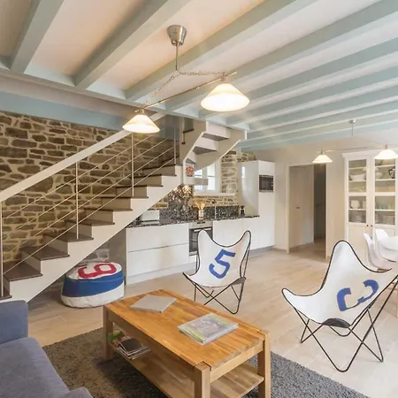 Holiday home La Mesange Bleue Guidel